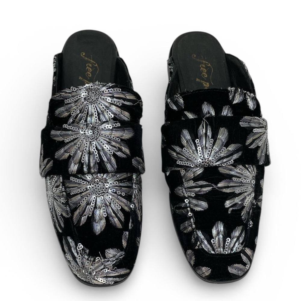 Free People Shoes Black Velvet Mules Silver Embroidered Flowers Size 36 6